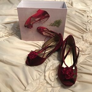 Joyfolie Anabella Heel in Cranberry - Girls Sz 12